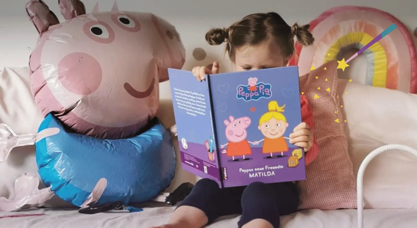 Mädchen liest das Buch Peppas neue Freundin Matilda
