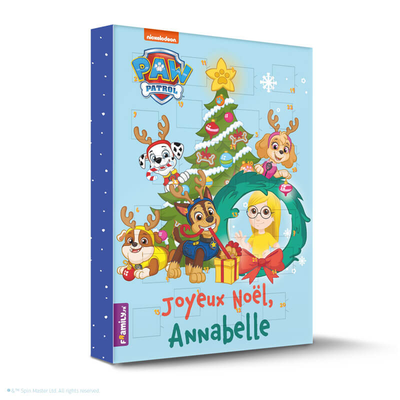Le calendrier de l’Avent personnalisé montre la Pat'Patrouille devant un sapin décoré, accompagné du titre « Joyeux Noël, Annabelle ».
